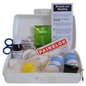 Momi Motorist First Aid Kit Complete 